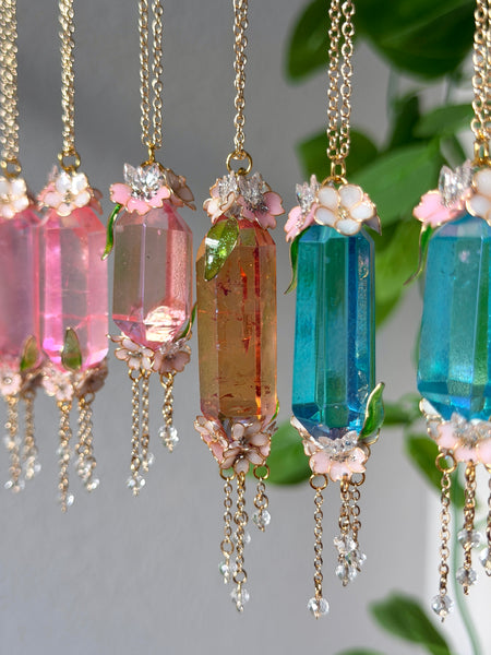 Mini Crystal floral Aura Quartz